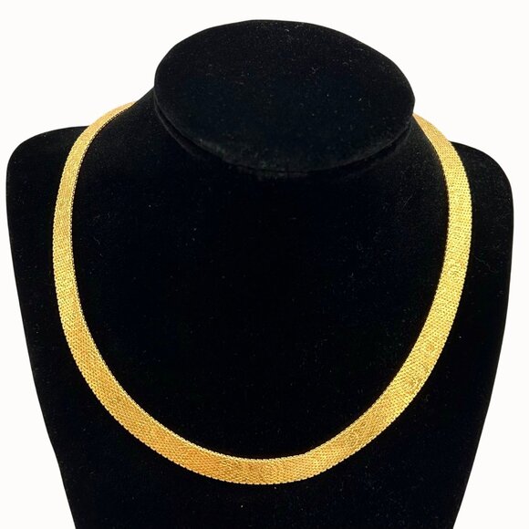 VINTAGE MONET GOLD TONE ROSE PRINT TEXTURED FLAT WOVEN CHAIN NECKLACE 16" - Picture 4 of 11